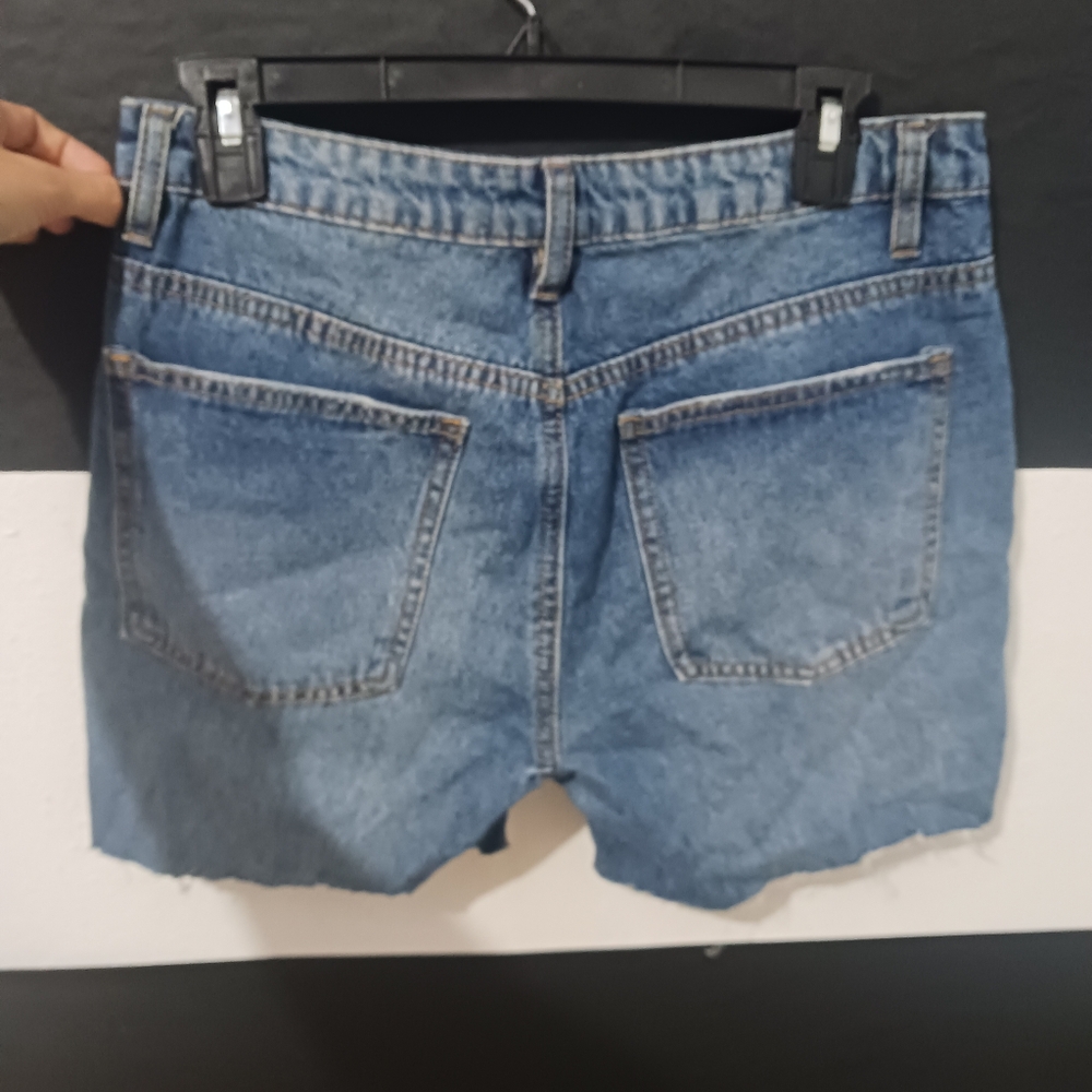 Almost Famous Women denim blue ripped short pant - Picture 7 of 9
